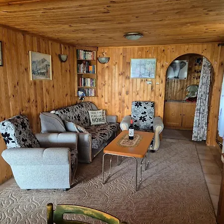 Holiday home In Mit Garten Und Terrasse